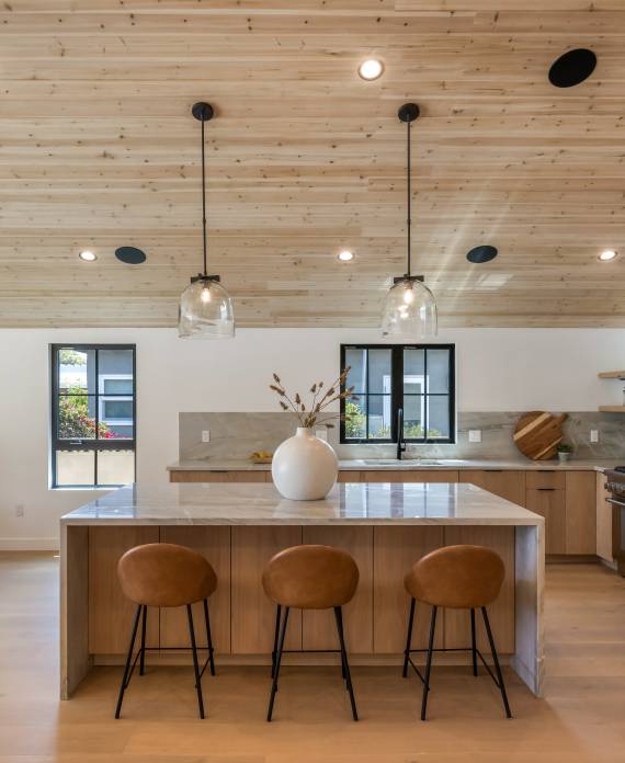 012_12026_aneta-12_501